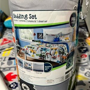 Construction theme full size bedding set and curtains.
